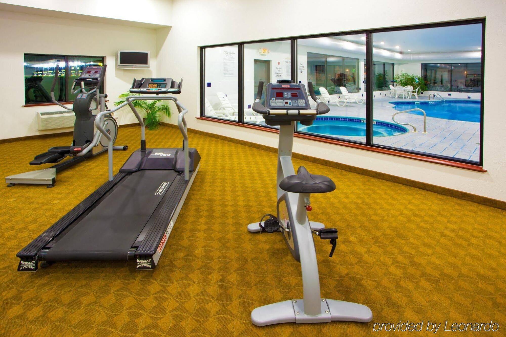 Holiday Inn Express Hotel & Suites Elkins By Ihg Екстер'єр фото